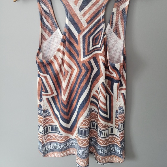 Daytrip sequin tank top - Picture 2 of 2